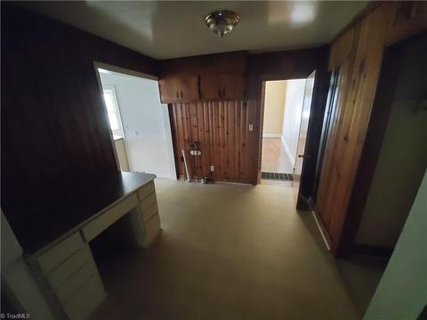 915 Gordon St, High Point, NC 27260 photo 12