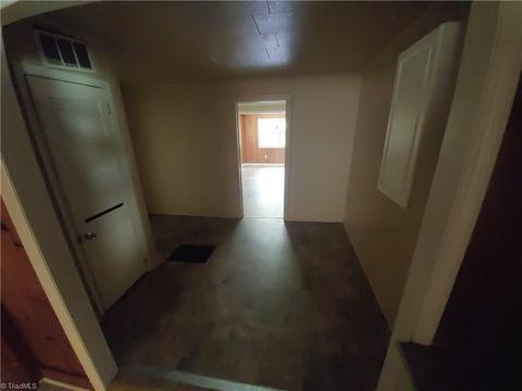 915 Gordon St, High Point, NC 27260 photo 16