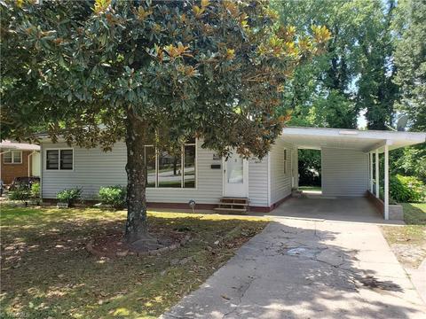 915 Gordon St, High Point, NC 27260 photo 3