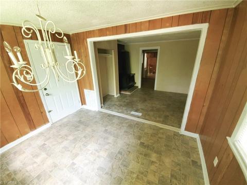 915 Gordon St, High Point, NC 27260 photo 22