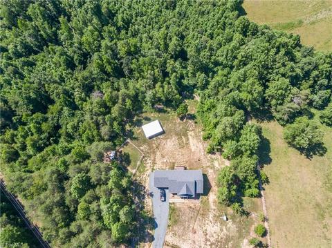 1152 Kiger Rd, Germanton, NC 27019 photo 6