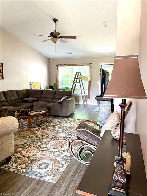 2882 Waterstone Loop, High Point, NC 27265 photo 3