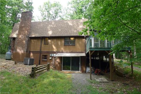 206 N Morgan Rd, Lowgap, NC 27024 photo 7