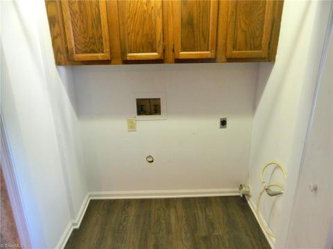 3143 Windchase Ct, High Point, NC 27265 photo 6