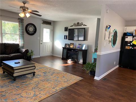 4377 Huntington Dr, Trinity, NC 27370 photo 6