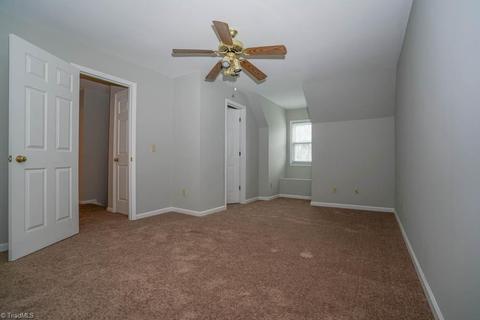 3959 Waterview Rd, High Point, NC 27265 photo 17