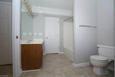 3959 Waterview Rd, High Point, NC 27265 photo 14