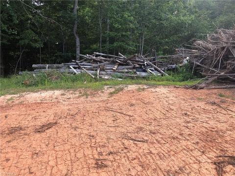 1576 Hampton Rd, Germanton, NC 27019 photo 8
