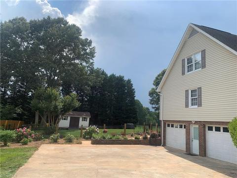3638 Tanglebrook Trl, Clemmons, NC 27012 photo 6