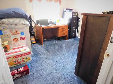 261 E Ridge Cir, Pilot Mountain, NC 27041 photo 10