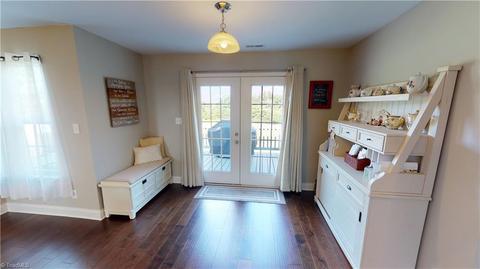 672 Carson Rd, Pilot Mountain, NC 27041 photo 19