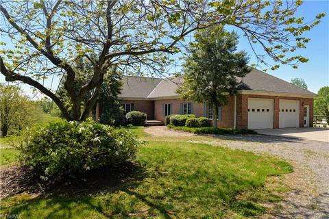669 Husk Rd, Blanch, NC 27212 photo 3