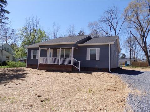 311 Garner St, Denton, NC 27239 photo 1