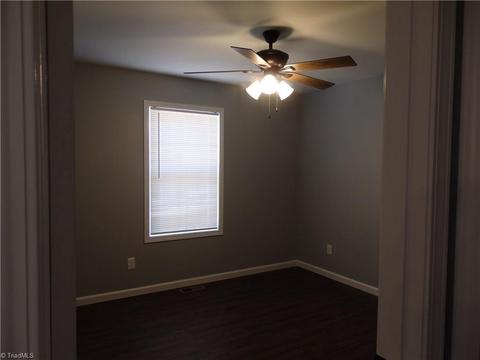 311 Garner St, Denton, NC 27239 photo 9