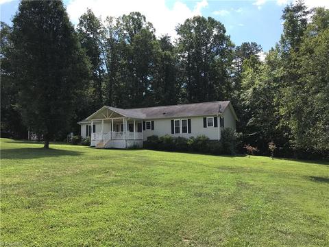 1012 Precinct Rd, Pilot Mountain, NC 27041 photo 1