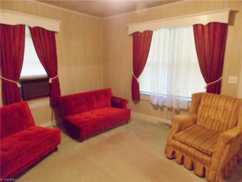 1068 Nc 268, Pinnacle, NC 27043 photo 11