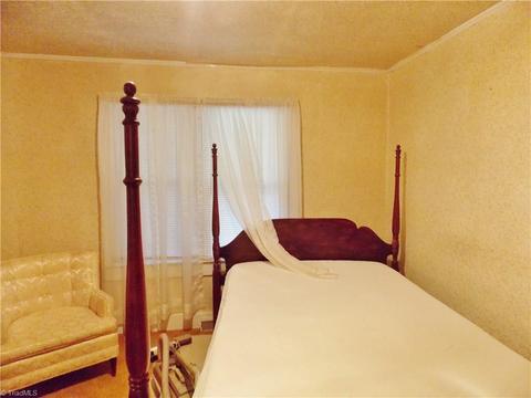 1068 Nc 268, Pinnacle, NC 27043 photo 15