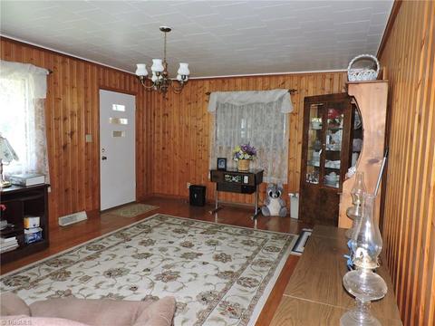 712 Verta Ave, Archdale, NC 27263 photo 8