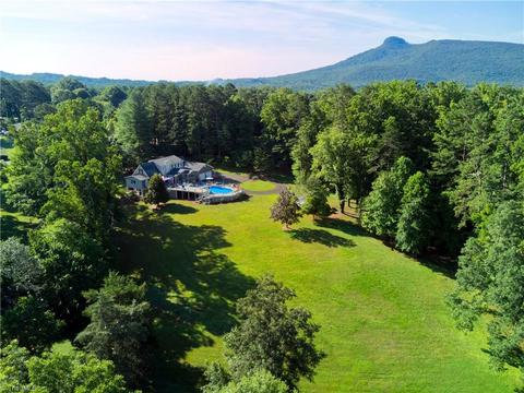 270 Golf Course Rd, Pilot Mountain, NC 27041 photo 1