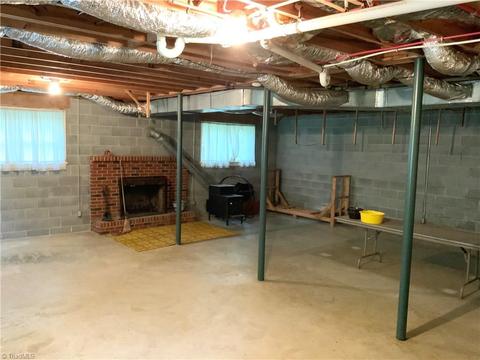 4601 Peacock Ln, Trinity, NC 27370 photo 9