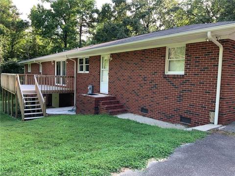 4601 Peacock Ln, Trinity, NC 27370 photo 2
