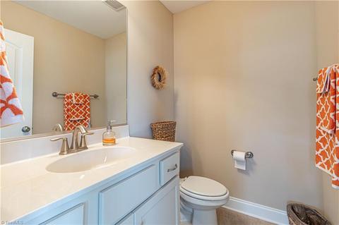 113 Pilot Bluff Dr, King, NC 27021 photo 22
