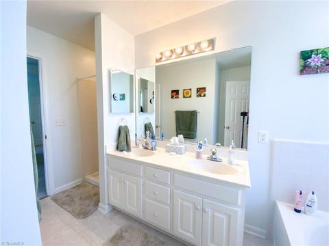 3521 Bent Trace Dr, High Point, NC 27265 photo 22