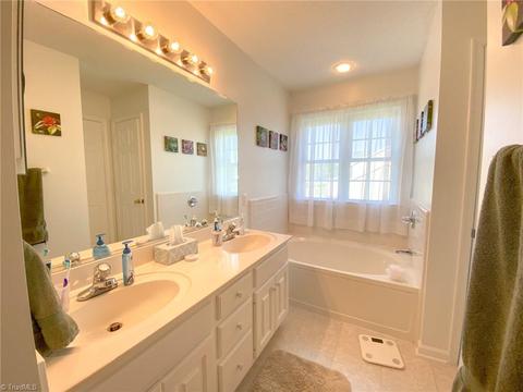 3521 Bent Trace Dr, High Point, NC 27265 photo 20
