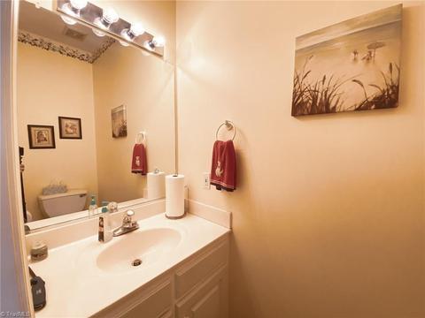3521 Bent Trace Dr, High Point, NC 27265 photo 17