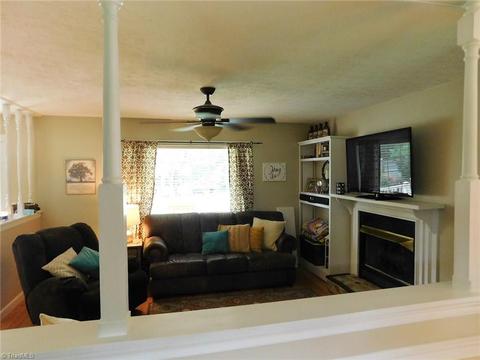 135 Pine Ridge Trl, Pinnacle, NC 27043 photo 7