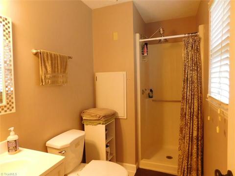 135 Pine Ridge Trl, Pinnacle, NC 27043 photo 9