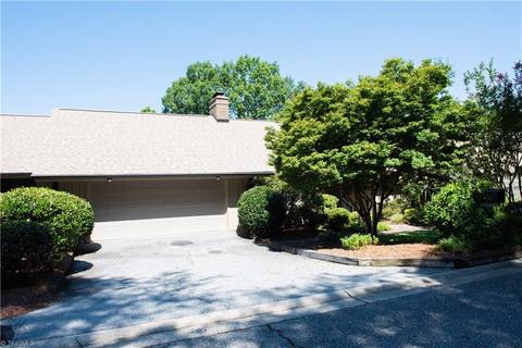 1305 Gilbrook Ct, High Point, NC 27262 photo 3