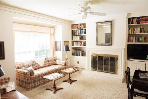 1305 Gilbrook Ct, High Point, NC 27262 photo 7