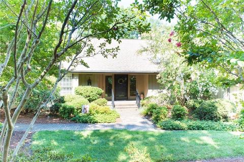 1305 Gilbrook Ct, High Point, NC 27262 photo 1