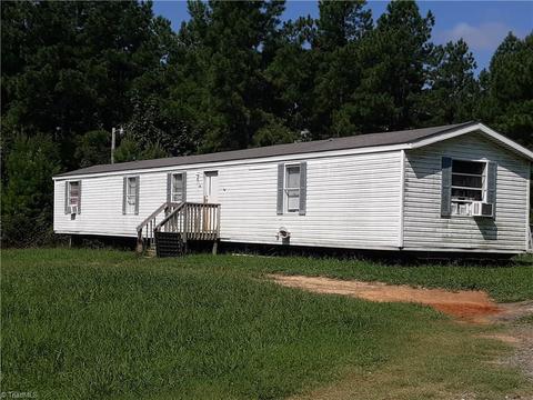 652 Grubb Dr, Denton, NC 27239 photo 3