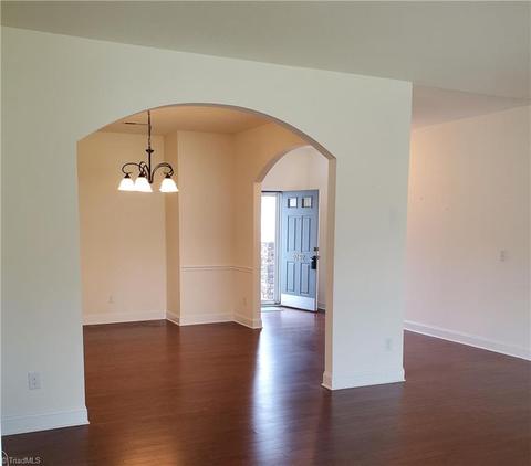 4062 Saint Johns St, High Point, NC 27265 photo 4