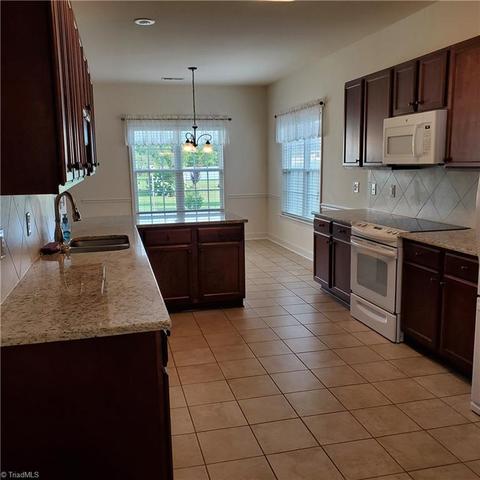 4062 Saint Johns St, High Point, NC 27265 photo 7