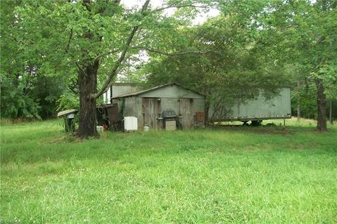 1607 County Line Rd, Harmony, NC 28634 photo 22