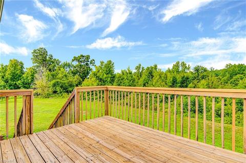 1036 Tesh Ct, High Point, NC 27265 photo 14