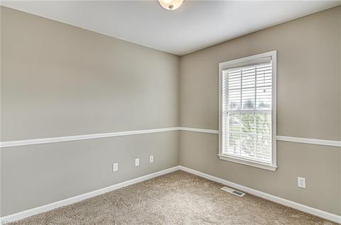1036 Tesh Ct, High Point, NC 27265 photo 20