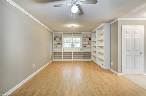 1036 Tesh Ct, High Point, NC 27265 photo 21