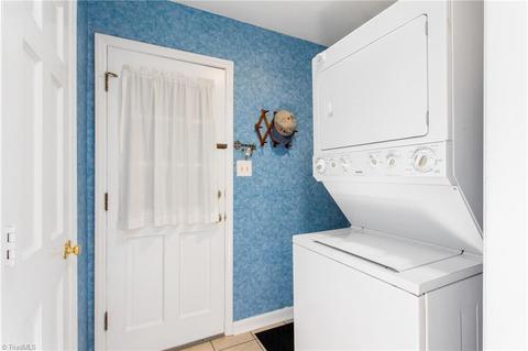 3204 Pine Needles Rd, High Point, NC 27265 photo 28