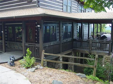 326 Cherokee Ln, Purlear, NC 28665 photo 28