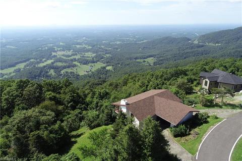 299 Panorama Dr, Fancy Gap, VA 24328 photo 4