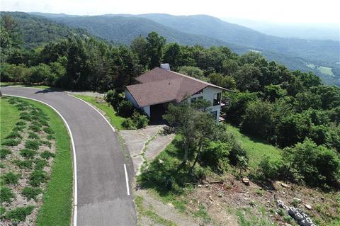 299 Panorama Dr, Fancy Gap, VA 24328 photo 5