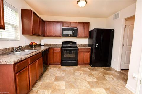 444 Sandybrooke Dr, High Point, NC 27265 photo 9