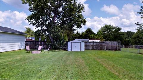 800 E Fairfield Rd, High Point, NC 27263 photo 14