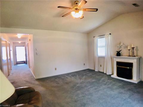 3101 Windchase Ct, High Point, NC 27265 photo 13