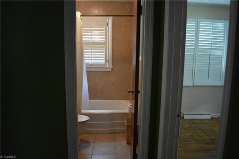 723 Cliffside Ave, High Point, NC 27262 photo 4