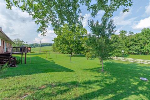 262 Kennedy Farm Rd N, Trinity, NC 27370 photo 10